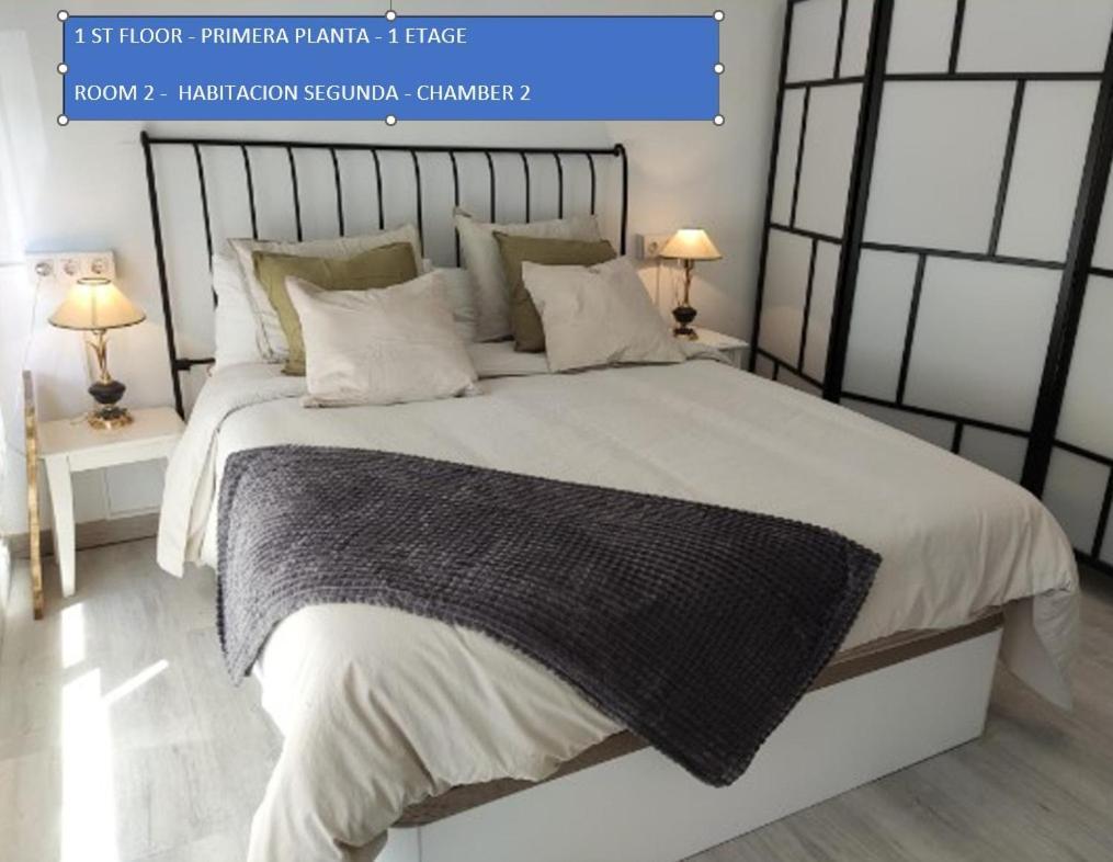 La Villa De Maria I Playa Beach El Puntal Asturias ビリャビシオサ エクステリア 写真